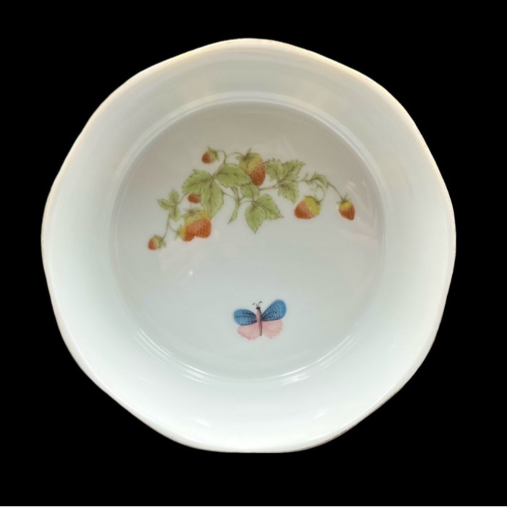 Vintage Ardalt Lenwile #6968 Oven to Table Strawberry Butterfly Casserole Dish